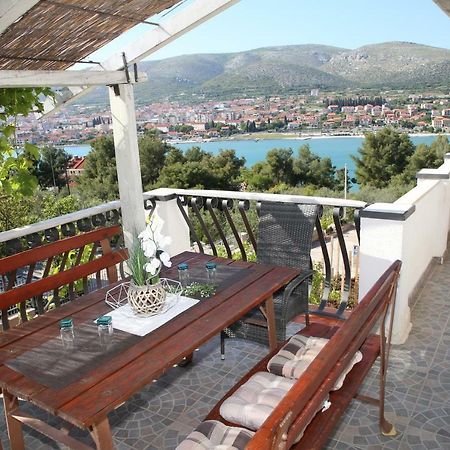 Apartment Poseidon Trogir Buitenkant foto