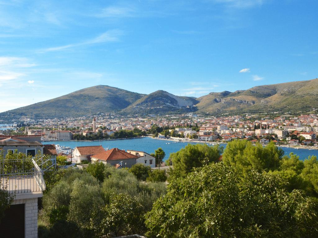 Apartment Poseidon Trogir Buitenkant foto