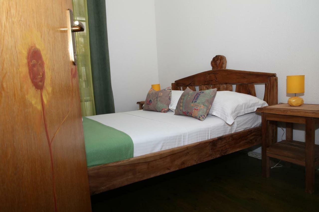 Apartment Poseidon Trogir Buitenkant foto