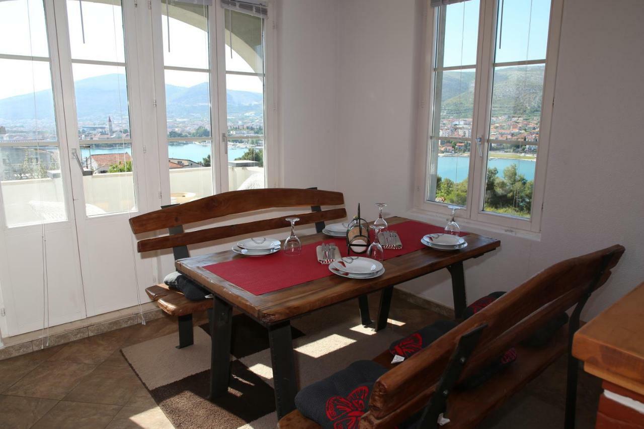 Apartment Poseidon Trogir Buitenkant foto