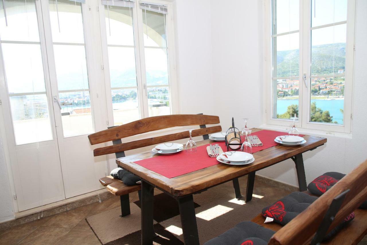 Apartment Poseidon Trogir Buitenkant foto